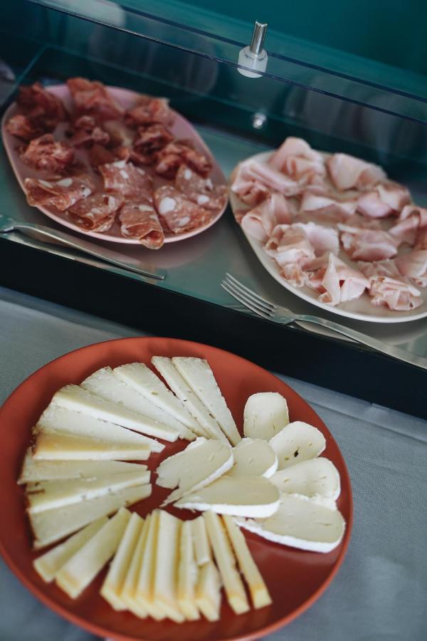 Almana Guest house Cernobbio
